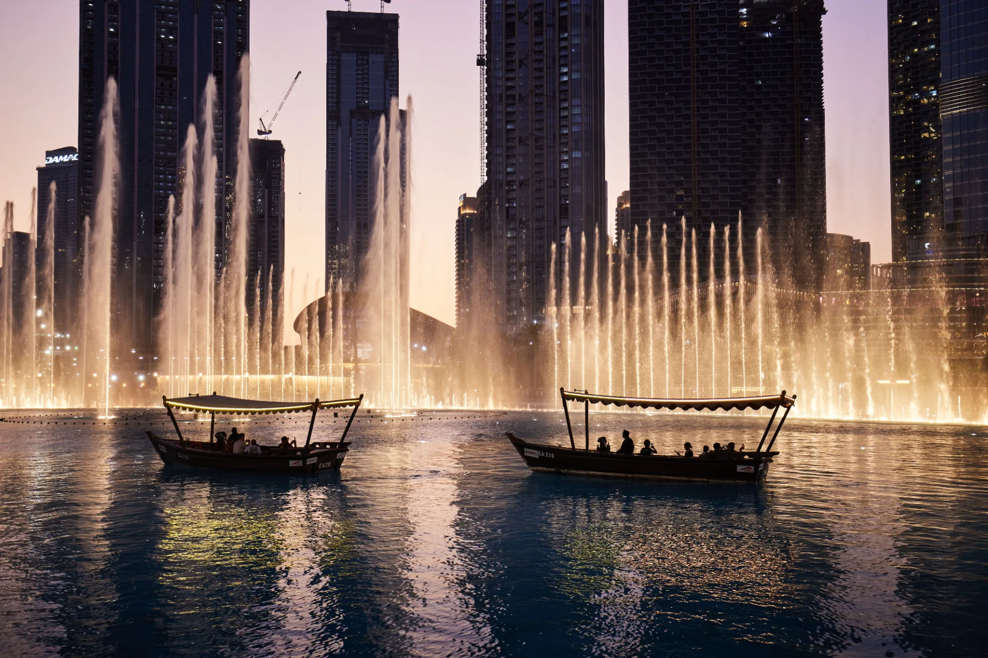 Dubai Fountain Lake Ride