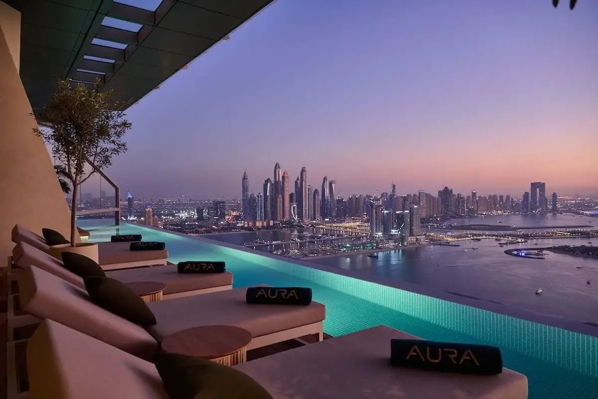 Aura Skypool