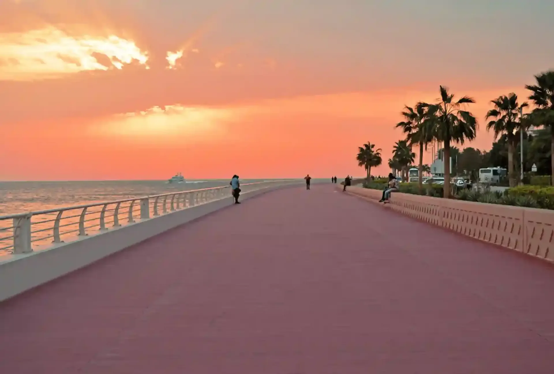 Palm Jumeirah Boardwalk