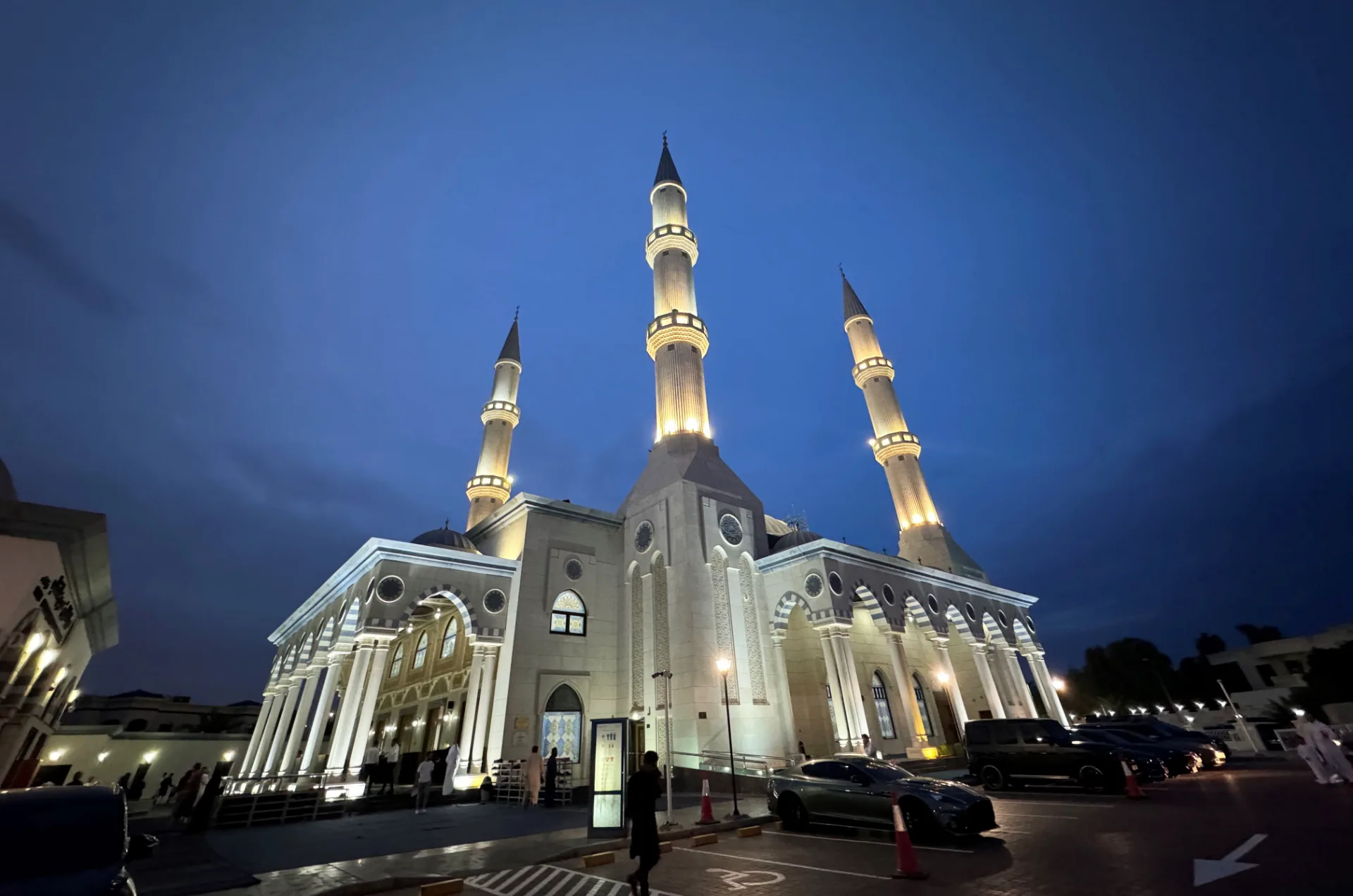 Al Farooq Omar Bin Al Khattab Mosque