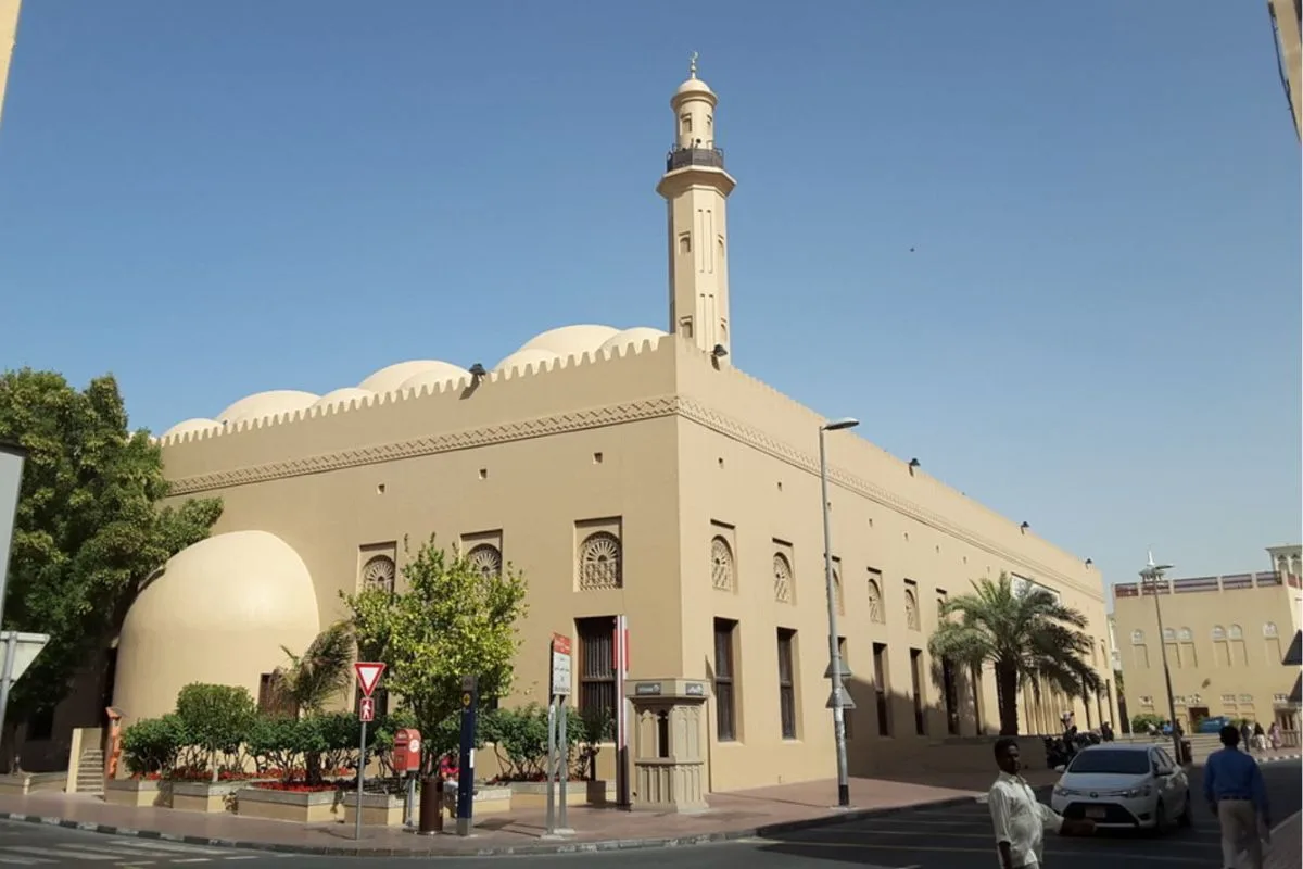 Bur Dubai Grand Mosque